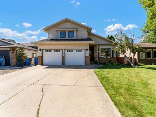 18 Rideau Crescent Se, Medicine Hat, AB, T1B3X9 | Card Image