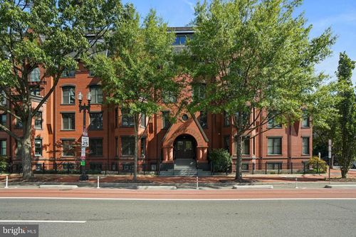 apt-404-1020 Pennsylvania Ave Se, WASHINGTON, DC, 20003-5104 | Card Image