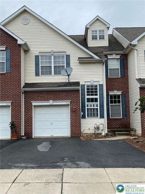 5269 Dartmouth Dr, Macungie, PA, 18062-9571 | Card Image