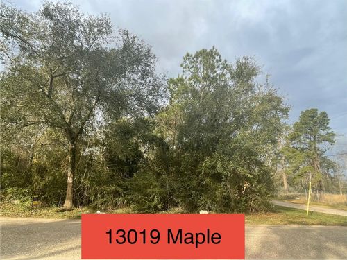 13019 Maple St, Crosby, TX, 77532-6140 | Card Image