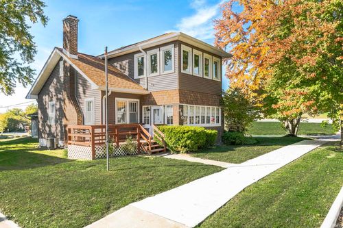 490 Jefferson St, Martinsville, IN, 46151-1140 | Card Image