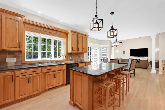 20 Ericka Cir, House other with 5 bedrooms, 6 bathrooms and 12 parking in East Longmeadow MA | Image 5