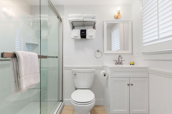 496ShoreRdU10-30 | Image 14
