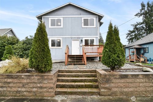 122 S Baker St, Mount Vernon, WA, 98273-3202 | Card Image