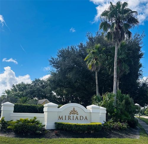 2071s-2071 Dixie Belle Dr, ORLANDO, FL, 32812-5389 | Card Image