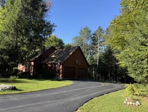 8 Mill Pond Rd, Grantham, NH, 03753-5457 | Card Image