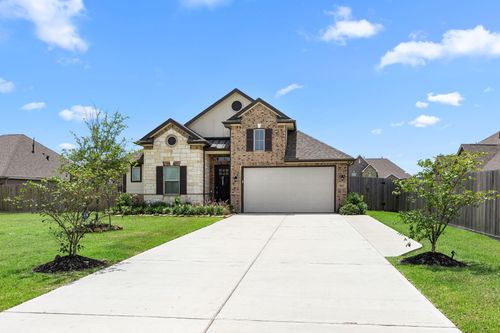 7422 Hillside Ave, Mont Belvieu, TX, 77523-2312 | Card Image
