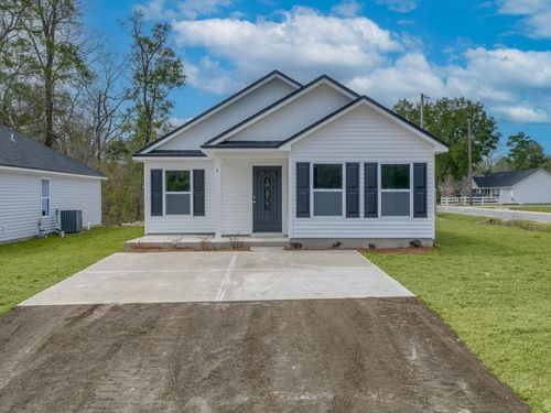 46 Lake Ellen Dr, CRAWFORDVILLE, FL, 32327-4461 | Card Image