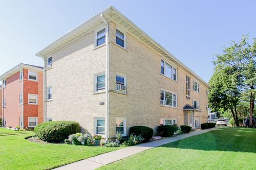6920 N Rosemary Ln, Niles, IL, 60714-4457 | Card Image