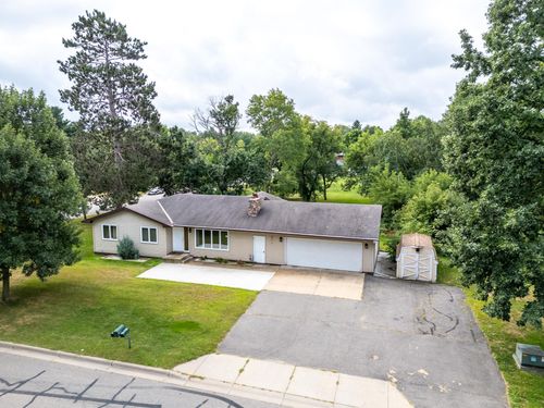 520 Ridgewood Rd, Grand Rapids, MN, 55744-3023 | Card Image