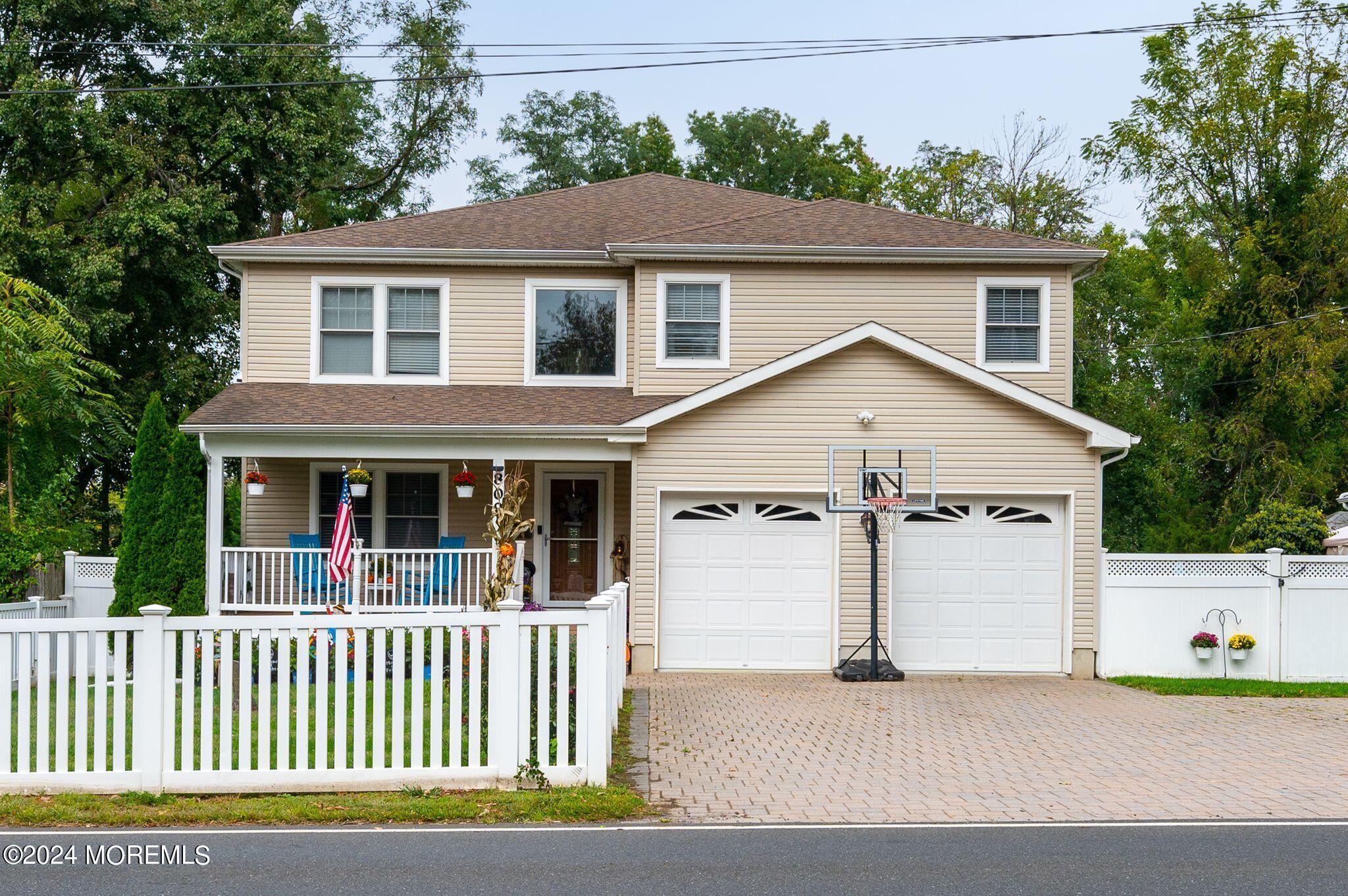 Leonardville Rd, Leonardo, NJ 07737
