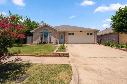3129 Bahar Dr, Arlington, TX, 76010-3539 | Card Image