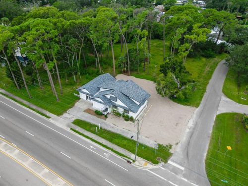 301 N Us Highway 41, Ruskin, FL, 33570-3762 | Card Image