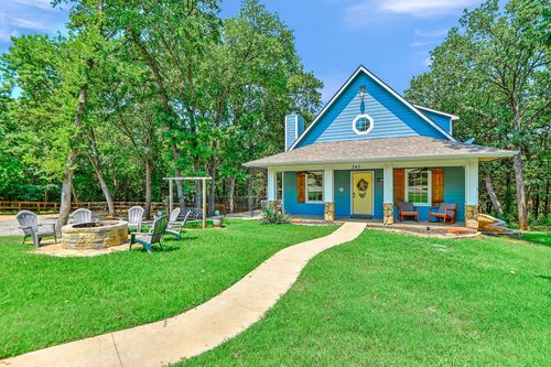 343 Plantation Ave, Pottsboro, TX, 75076-3414 | Card Image