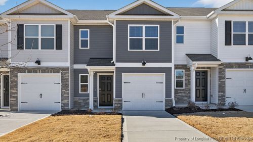 203 Maddox Drive, Aberdeen, NC, 28315 | Card Image