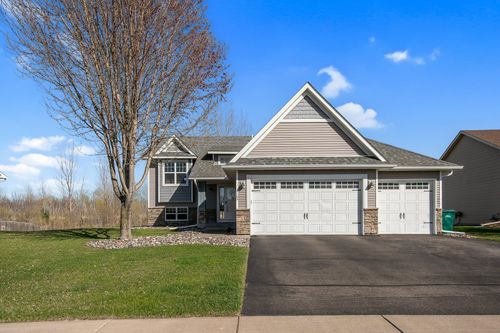1105 Pioneer Trl Se, Cambridge, MN, 55008-2193 | Card Image