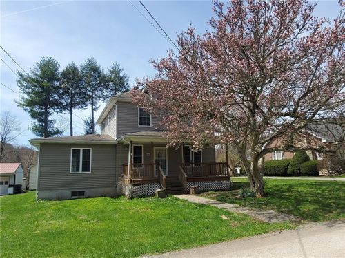 114 Park St, Bruin, PA, 16022-9819 | Card Image