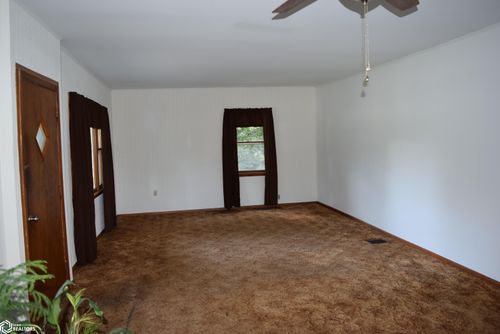 2737 340th St, Keokuk, IA, 52632-9545 | Card Image