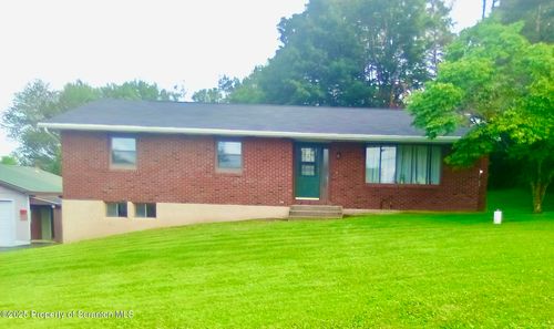 13 Mundro Rd, Scott Twp, PA, 18447-7839 | Card Image