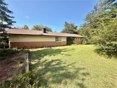 110 Scenic Acres Ln W, Russellville, AR, 72802-3535 | Card Image