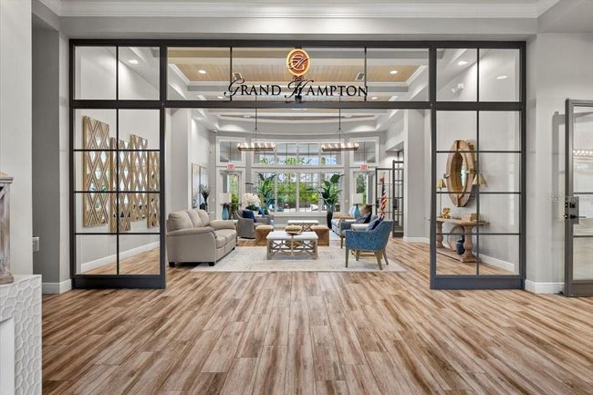 Front Lobby | Image 84