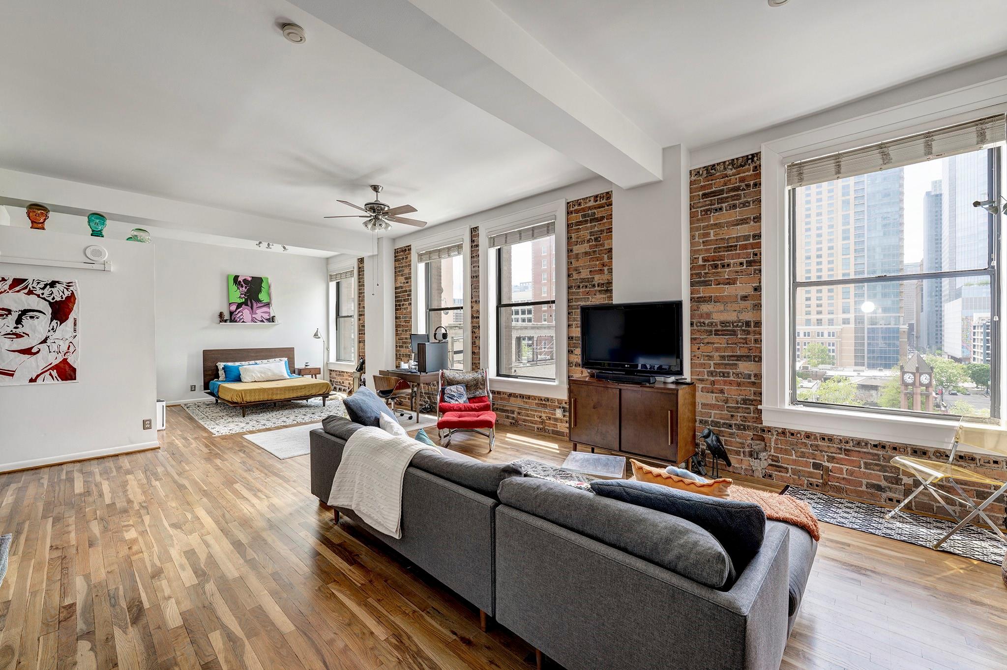 UNIT 7C - 915 Franklin St, For Sale in Houston - eXp Realty