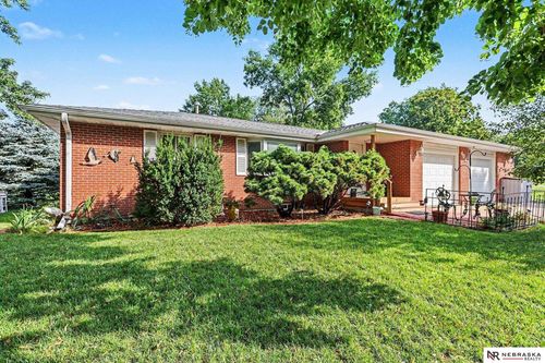 4047 S 37th St, Lincoln, NE, 68506-4816 | Card Image