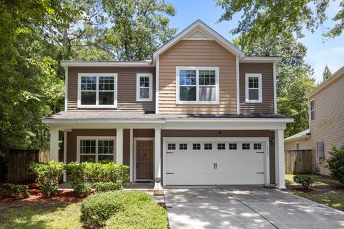8464 Athens Way, North Charleston, SC, 29420-7246 | Card Image