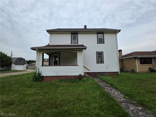 516 Buckeye St, Tiltonsville, OH, 43963-1105 | Card Image
