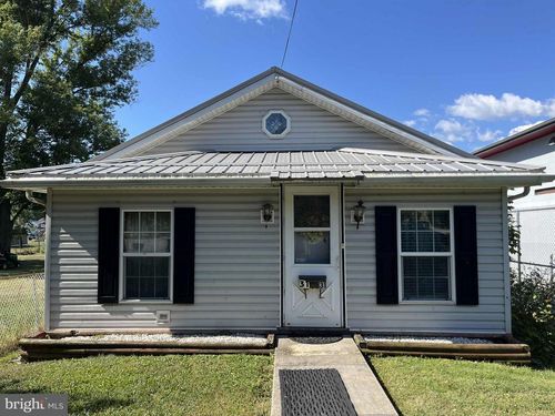 31 W Roberts Street Street, CUMBERLAND, MD, 21502 | Card Image