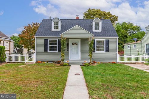 8202 Longpoint Rd, BALTIMORE, MD, 21222-6017 | Card Image