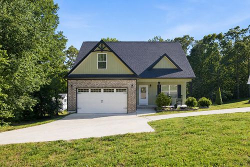 233 Eastview Cove Drive Se, Cleveland, TN, 37323 | Card Image