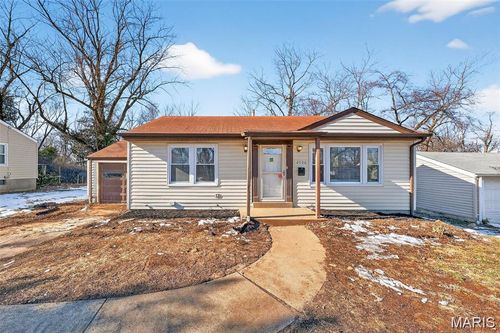 2506 Shannonaire Dr, Jennings, MO, 63136-3933 | Card Image