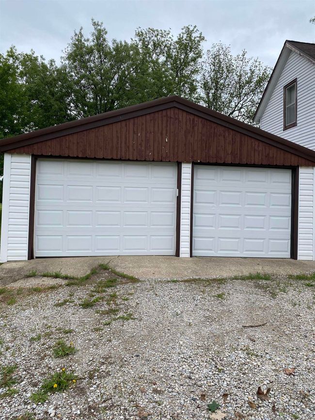 907 Iowa St, House other with 3 bedrooms, 1 bathrooms and null parking in Dysart IA | Image 4