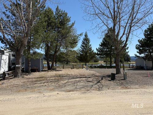15 P St, Cascade, ID, 83611 | Card Image