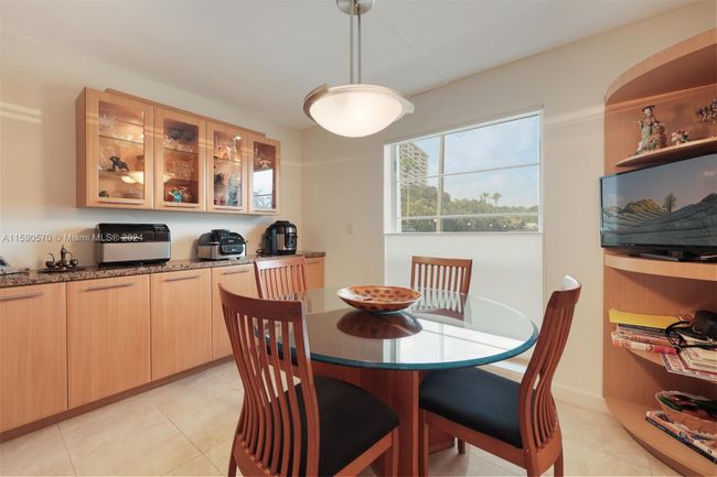 45 - 600 Ne 25th Ave, Condo with 3 bedrooms, 2 bathrooms and null parking in Hallandale Beach FL | Image 6