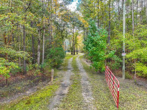 799 Redmond Ct, Conway, SC, 29526-7983 | Card Image