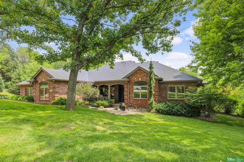 21085 Abbey Rd, Council Bluffs, IA, 51503-6582 | Card Image