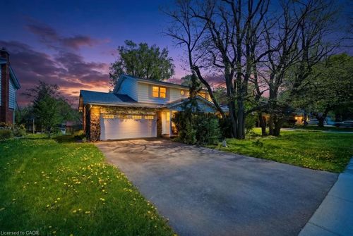 46 Birchcliff Ave, Kitchener, ON, N2M4V6 | Card Image
