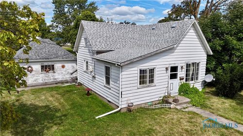 720 W Wayne St, Paulding, OH, 45879-1537 | Card Image