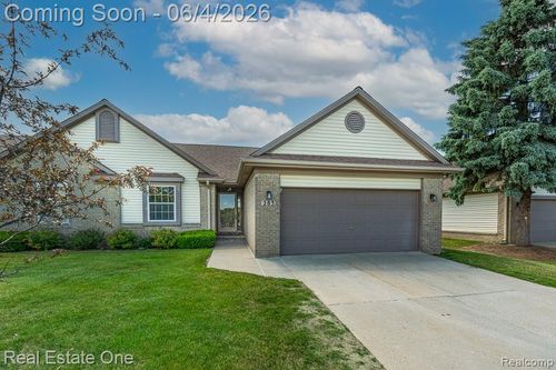 283 Whispering Hl, Commerce Twp, MI, 48390-3960 | Card Image