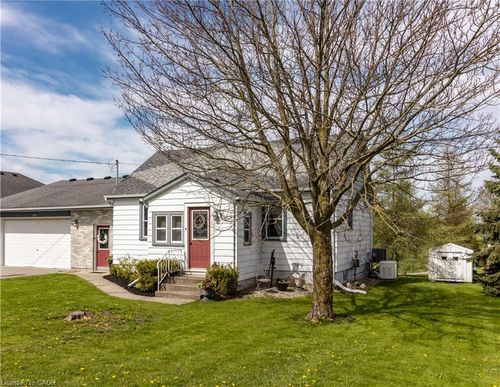 3988 Galt Street, Shakespeare, ON, N0B2P0 | Card Image