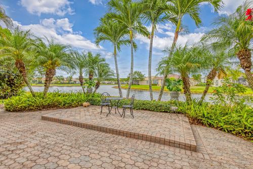9544 Via Elegante, Wellington, FL, 33411-6559 | Card Image