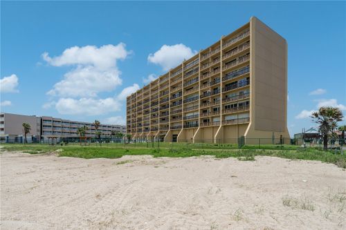 802-4000 Surfside Boulevard, Corpus Christi, TX, 78402 | Card Image