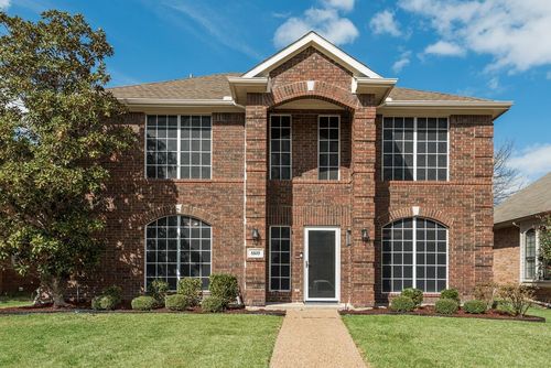 8809 Greenwood Trl, Rowlett, TX, 75088-6854 | Card Image