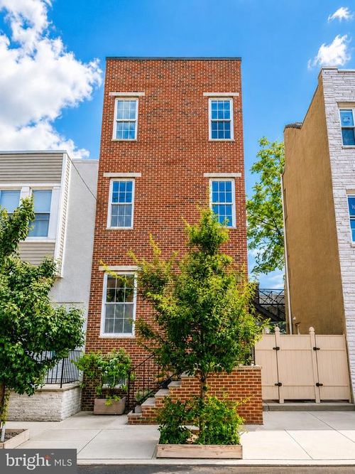 538 Mifflin St, PHILADELPHIA, PA, 19148-1825 | Card Image