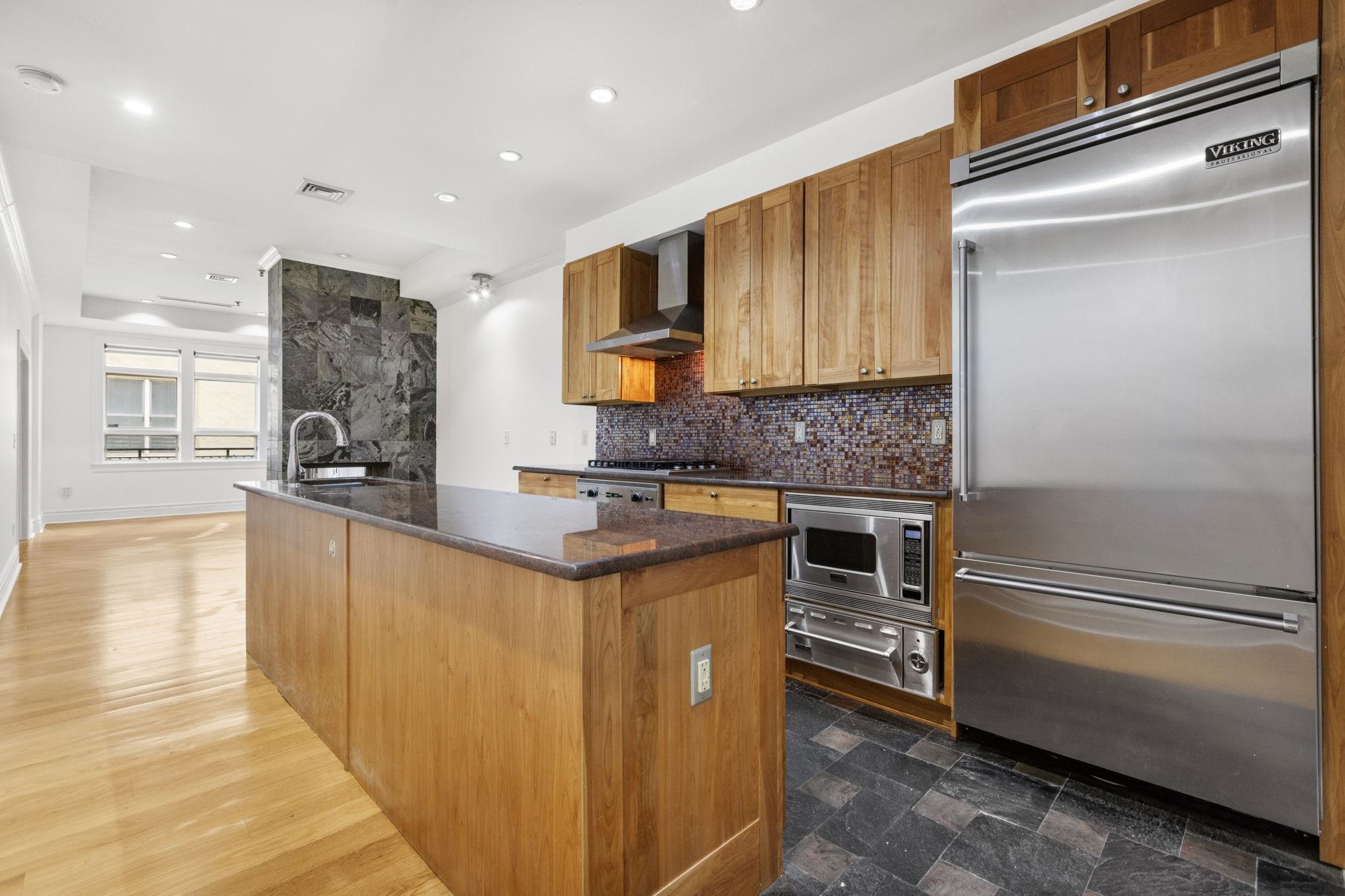 Residential Lease in JC, Downtown 4