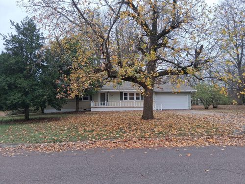 1106 14th St, Monett, MO, 65708-1310 | Card Image