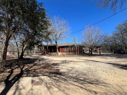 665 Wilson Rd, Red Rock, TX, 78662-4503 | Card Image