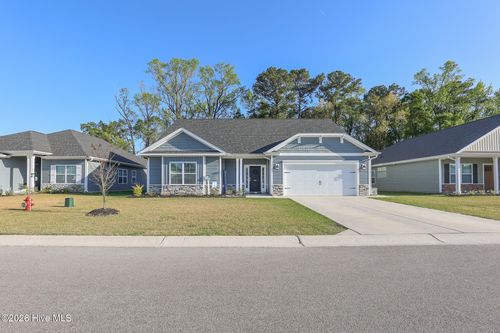 907 Eakins Ln, Richlands, NC, 28574-1146 | Card Image